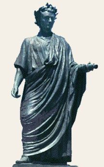 Statue d'Horace sur une place de Venouse, sa ville natale
